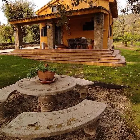 Tasajillos, Vivienda De Uso Turistico Nyaraló *