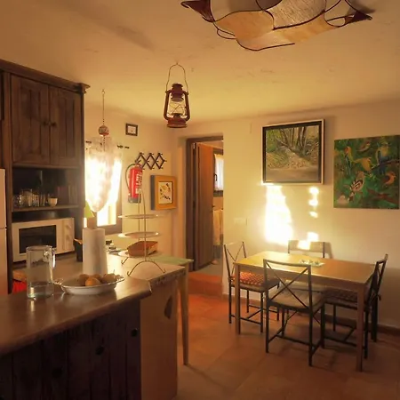 Tasajillos, Vivienda De Uso Turistico Holiday home Candeleda