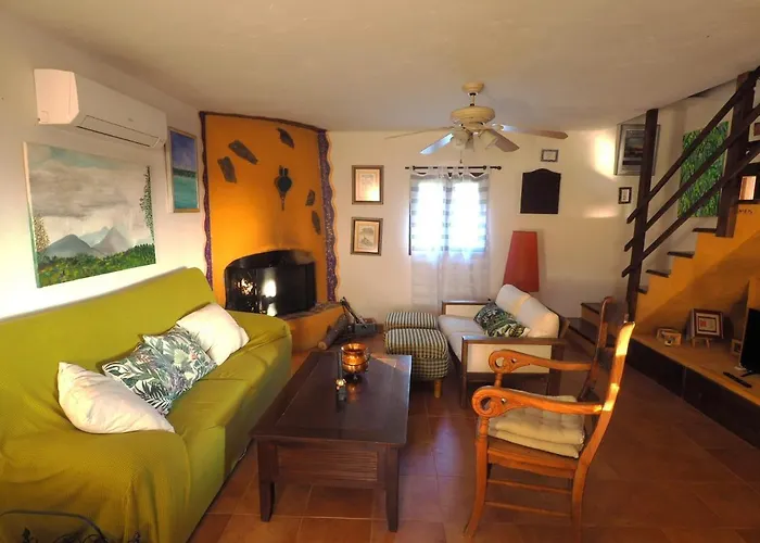 Tasajillos, Vivienda De Uso Turistico * Candeleda
