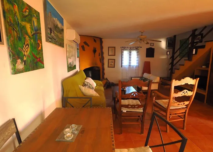 Tasajillos, Vivienda De Uso Turistico 펜션 칸델레다